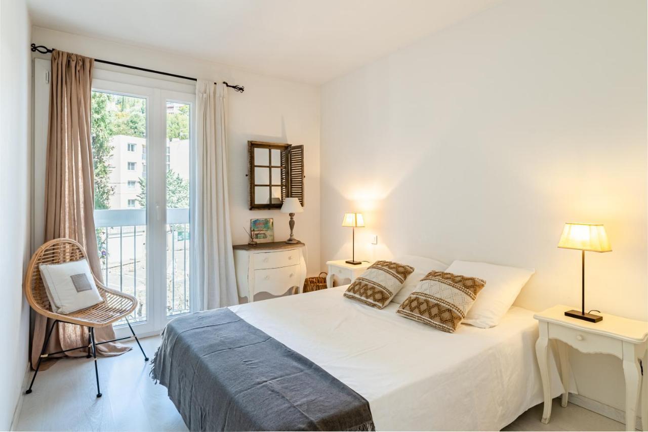Cassis Center Apartment ภายนอก รูปภาพ