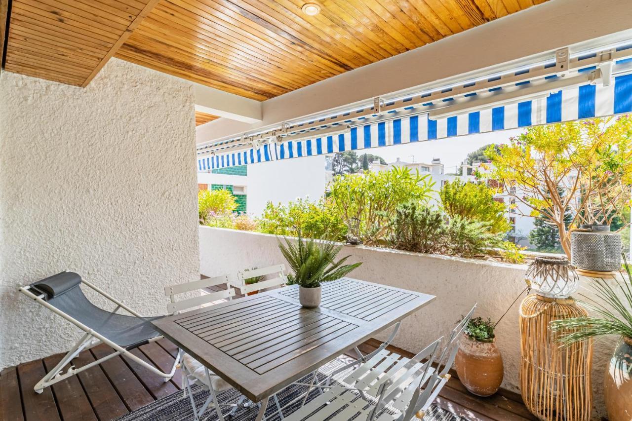 Cassis Center Apartment ภายนอก รูปภาพ